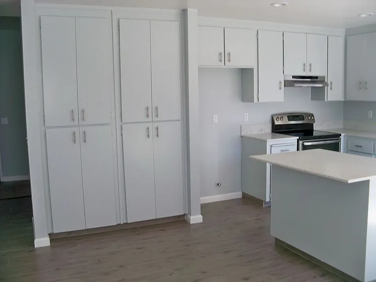2712 Peek Ct — Photo 5