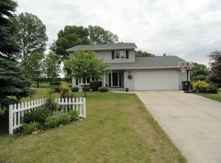 658 Brittingham Ct, Portage, WI 53901