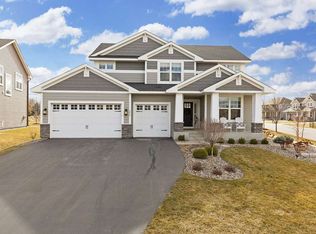 3440 Ridgestone Way, Woodbury, MN 55129