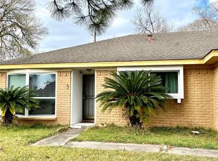 11330 Triola Ln, Houston, TX 77072