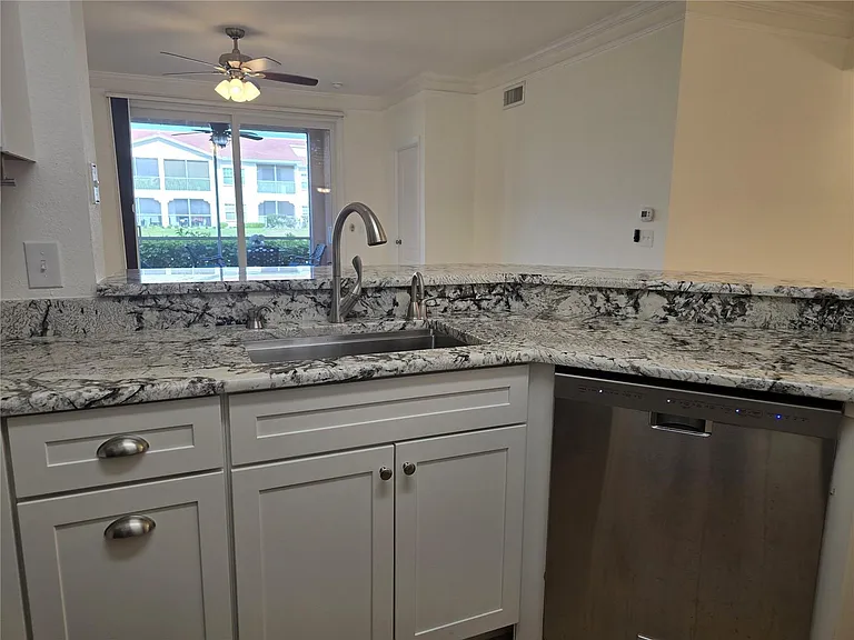 4170 Central Sarasota Pkwy #412 — Photo 5