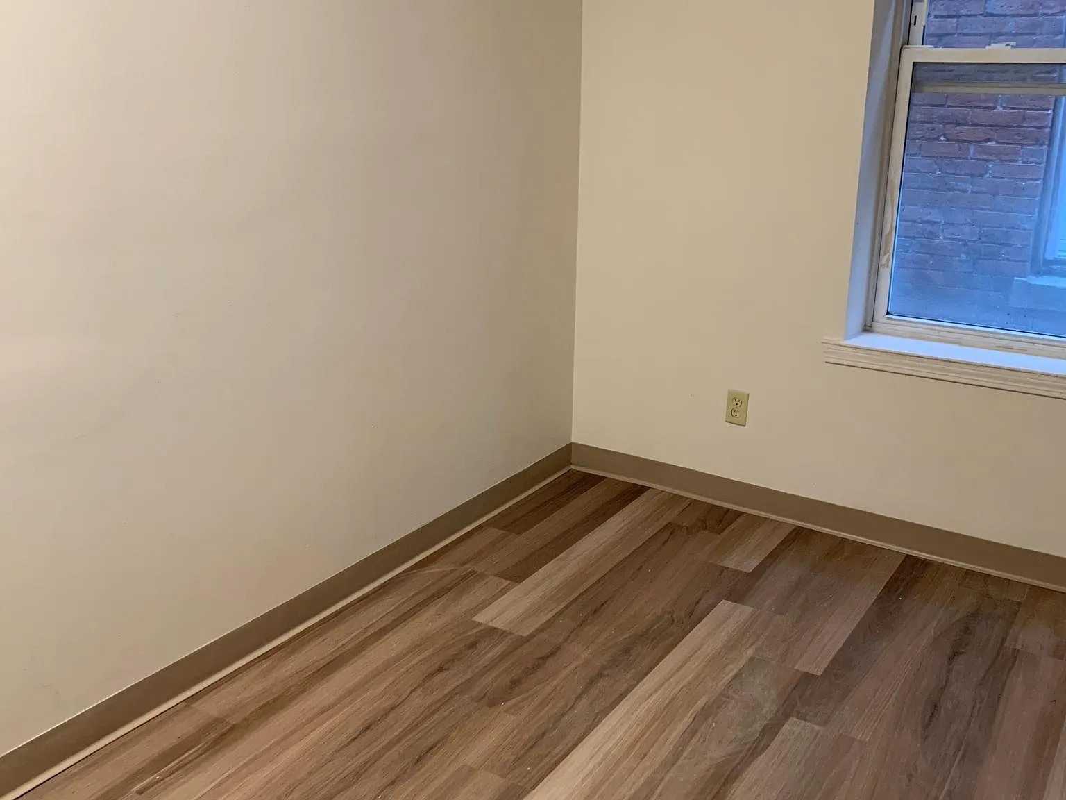 1 bed, $2,100 — Photo 4