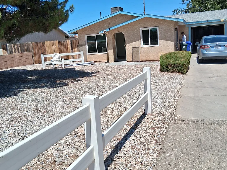 21390 Laguna Rd #A — Photo 2