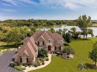 3 Red Hill Ln, South Barrington, IL 60010