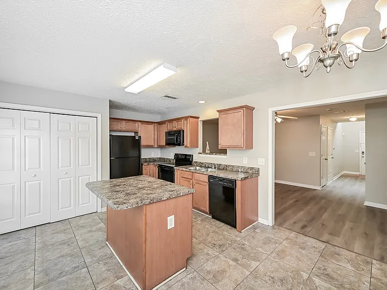 104 David Bolin Dr — Photo 8