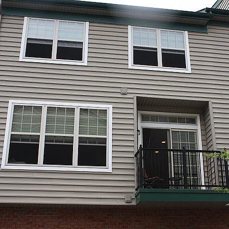 1st image of 206 Green St #7