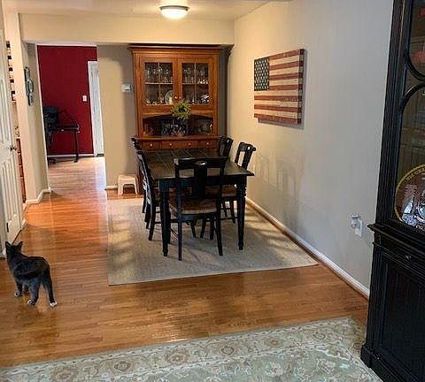 4th image of 2518 S Arlington Mill Dr #1