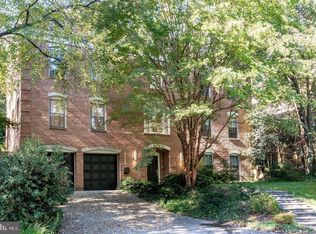 4022 Linnean Ave NW, Washington, DC 20008