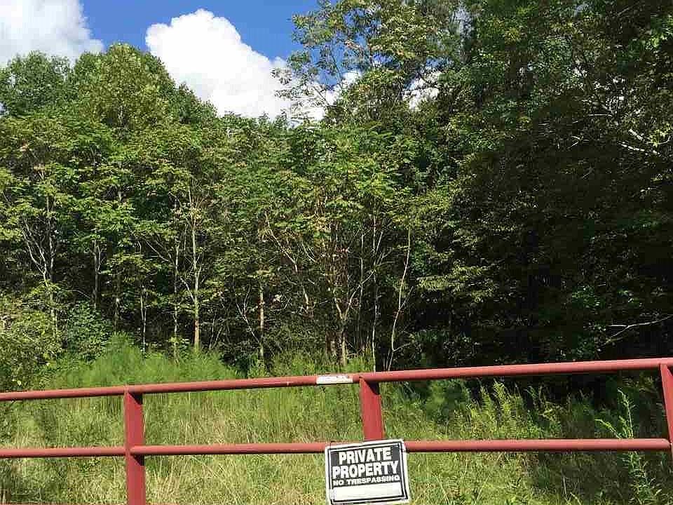1st image of 725 Council Ln