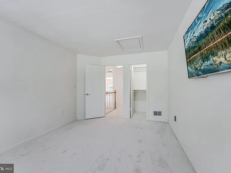 2029 Magarity Ct — Photo 35