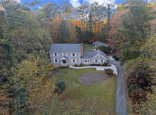 1532 Huntingdon Trl, Sandy Springs, GA 30350