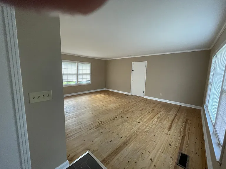 1807 Old Lascassas Rd — Photo 9