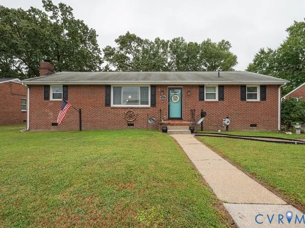 623 Charles Ave, Colonial Heights, VA 23834