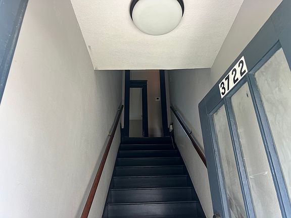 4th image of 3720 N Broadway St #2