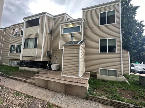 10712 E Exposition Avenue #110, Aurora, CO 80012