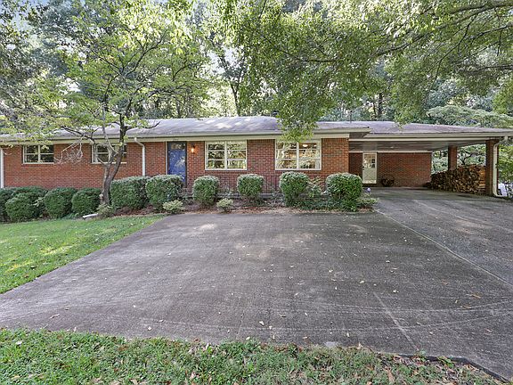 3rd image of 2966 Piedmont Dr