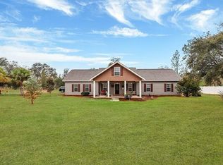 325 Heritage Cir, Hortense, GA 31543