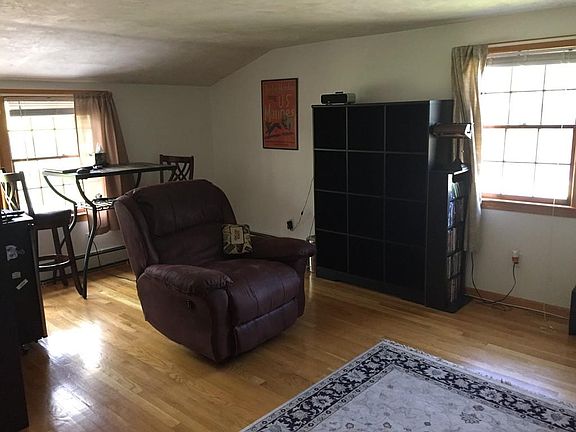4th image of 164 Lane Dr #164