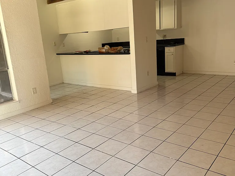 7129 Kelly Dr — Photo 11