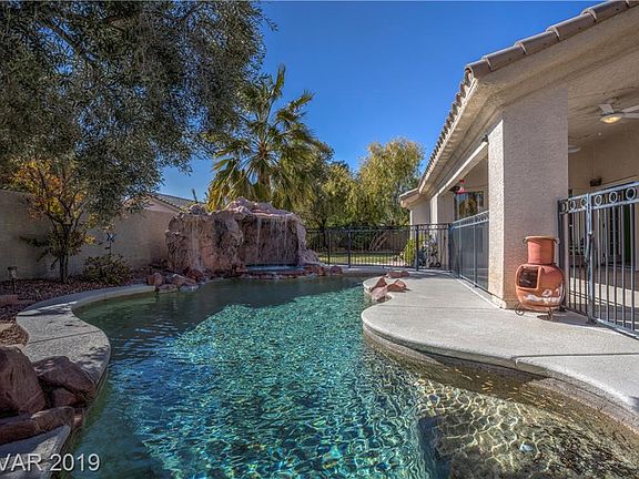 2nd image of 8301 Green Clover Ave