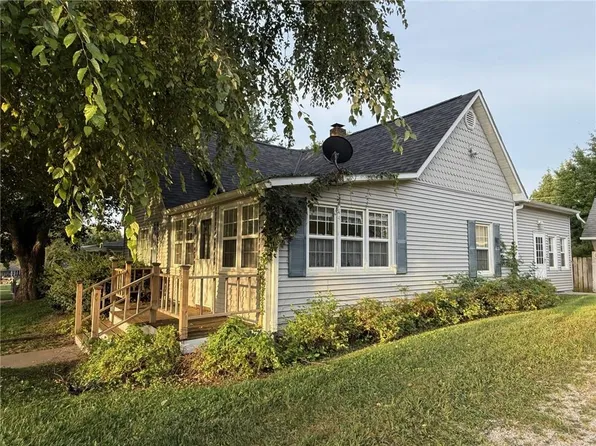 501 S Washington St, Oregon, MO 64473