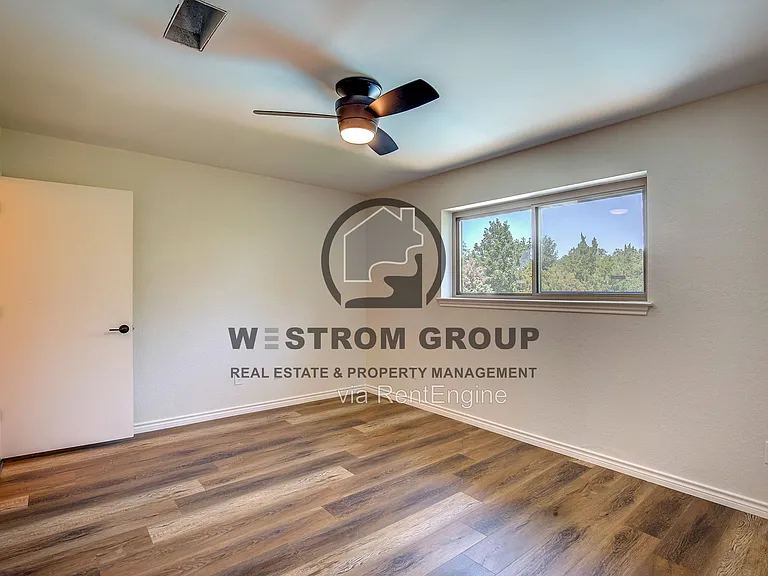 307 Oakmont Dr — Photo 40