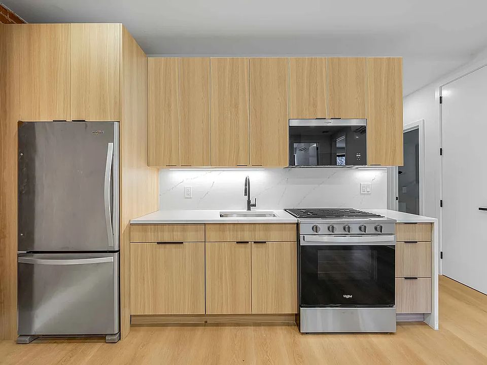 1st image of 85 Ludlow St #7
