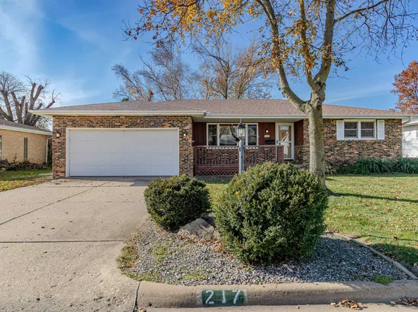 217 N Oregon Ave, Morton, IL 61550