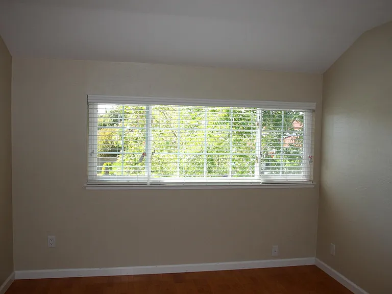 2780 Longford Dr — Photo 12