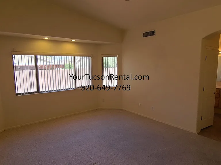 2632 W Brandy Crest Dr — Photo 32