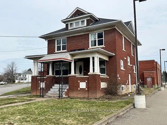 4893 Hunter St — Photo 17