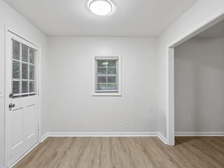 1446 Bellemeade Ct SW #A — Photo 5