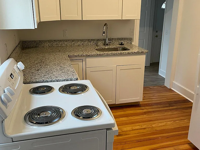 515A Willis St #1 — Photo 6