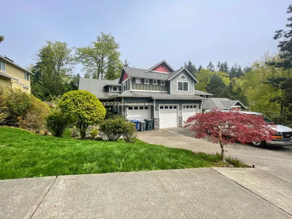 15070 SE 54th Pl, Bellevue, WA 98006