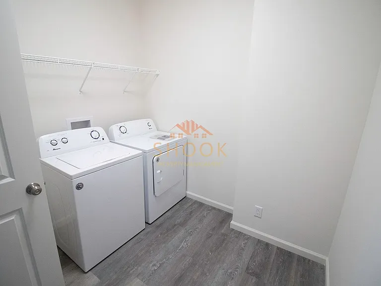 2879 Poinciana Dr — Photo 17