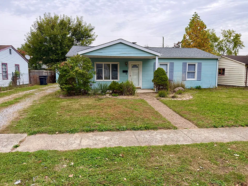 3105 Fairwood Dr