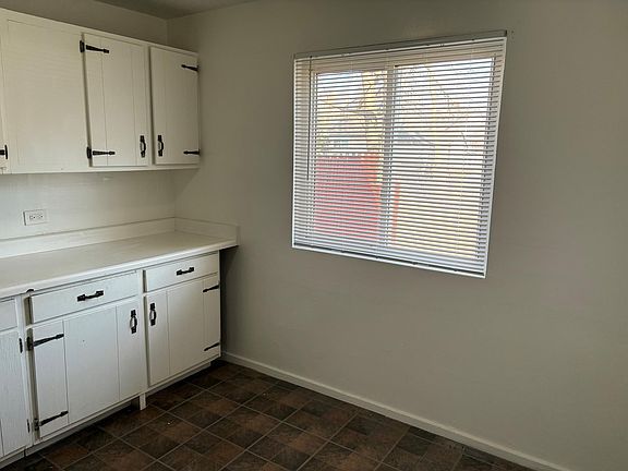 2nd image of 32446 Muskegon Ct