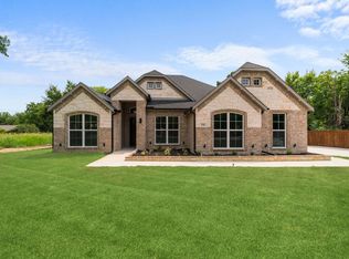 526 Cedar Rapids Ln, Desoto, TX 75115