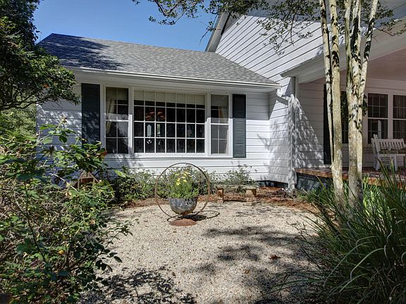 3rd image of 3204 W Old Spanish Trl