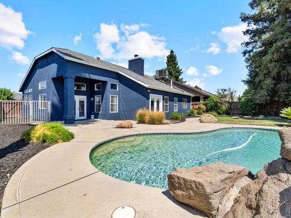 613 N Homsy Ave, Clovis, CA 93611