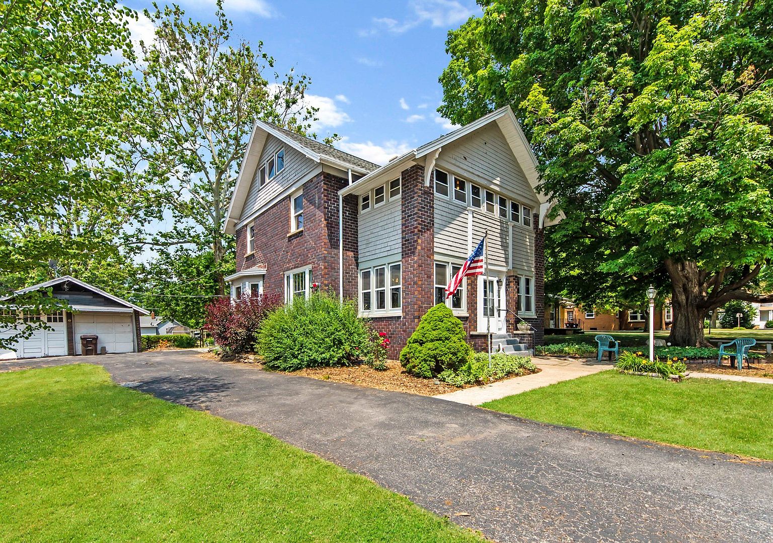 214 S Hickory St, Wenona, IL 61377 Zillow