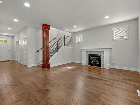 4th image of 2262 Windstream St