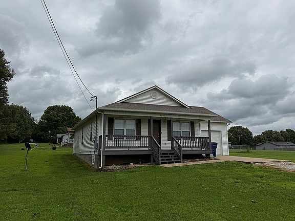 2nd image of 4227 Mellow Ln