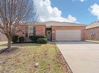 2308 Ankina Ln, Fort Worth, TX 76131