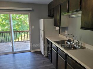905 Flanders Ln APT 3, Knoxville, TN 37919