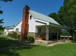 3678 Griffintown Rd, Sparta, TN 38583