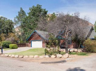 40994 Cherokee Oaks Dr, Three Rivers, CA 93271