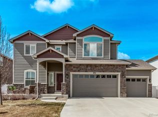 891 Shirttail Peak Dr, Windsor, CO 80550