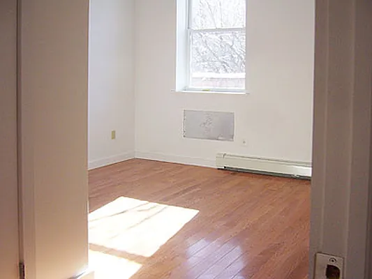 Rented by Awaye Realty Management LLC | media 14