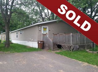 82 Big Circle Dr, Little Canada, MN 55117